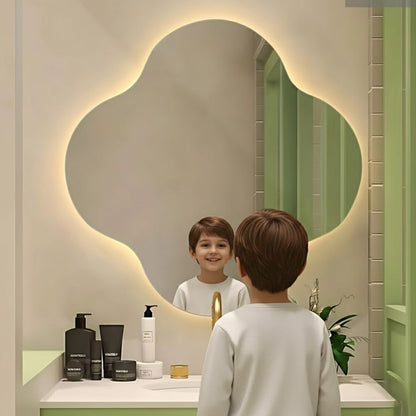Lunou, miroir enfant