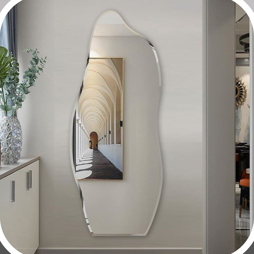 Irregular Curvy Mirror