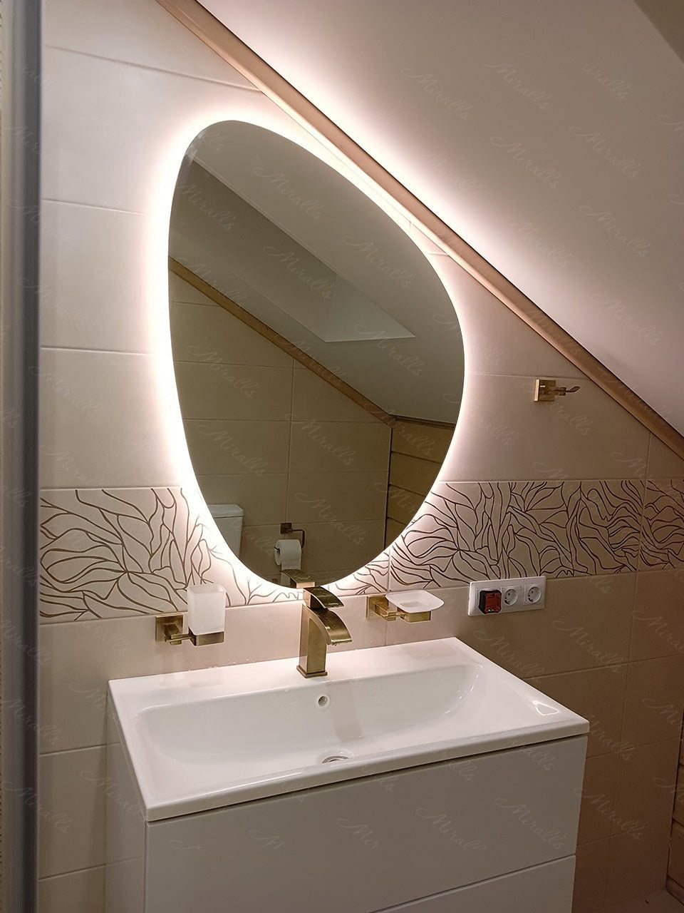 Miroir design Dana Extra avec éclairage intérieur
